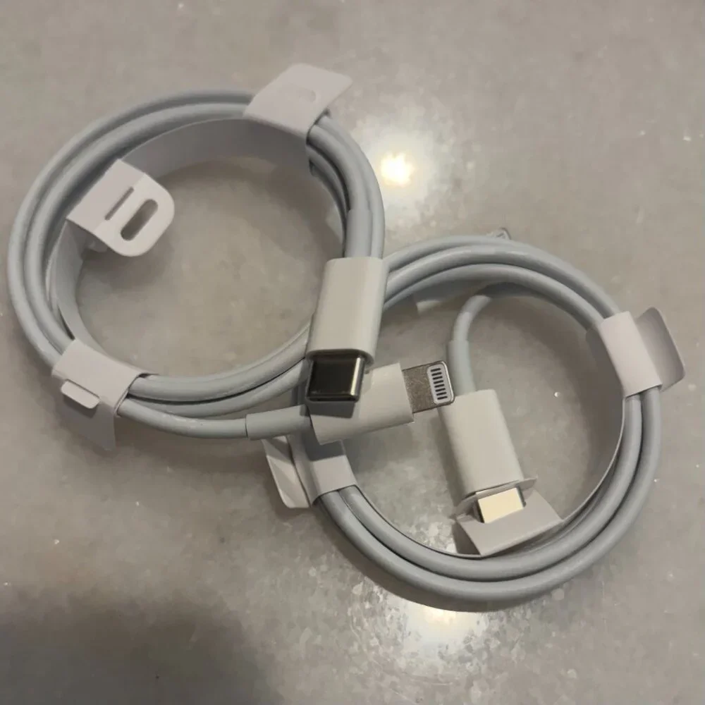 Apple iPhone Lightning Cord Bundle